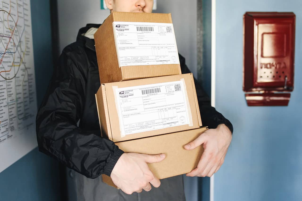 משלוחים מהיום למחר זריזים ומדויקים עד לפתח ביתך