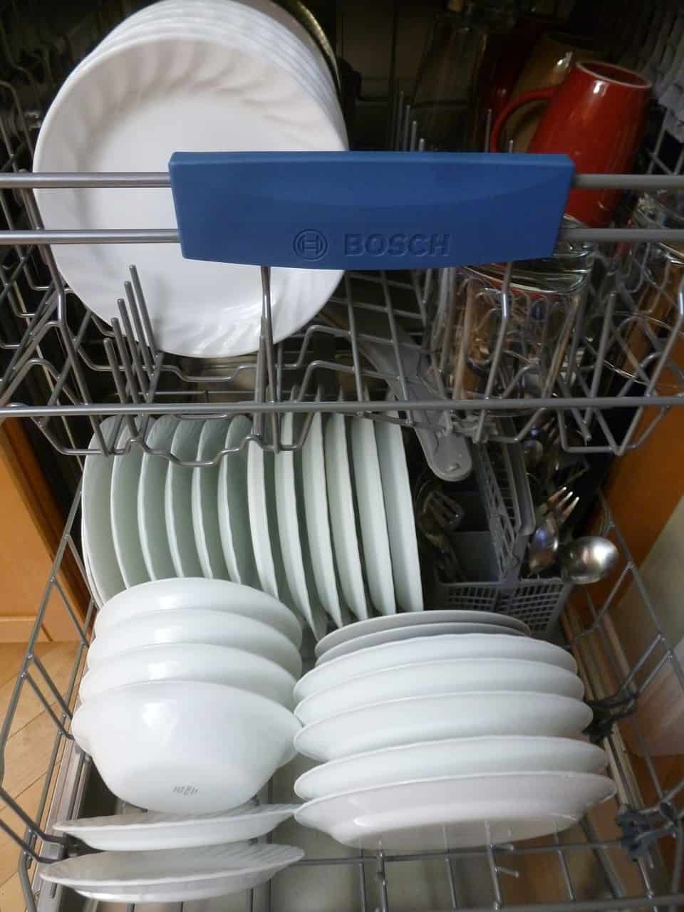 כלים מלוכלכים 