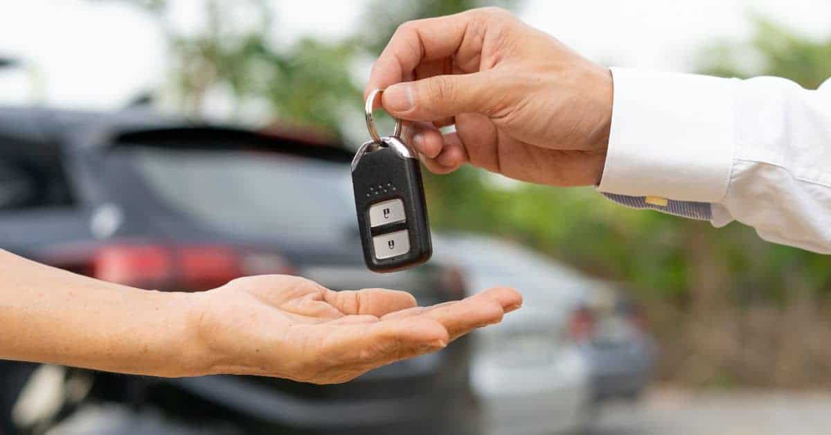 יש לך עסק? מה עדיף – לקנות או לשכור רכבים לעובדים שלך